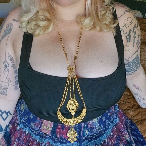 Vintage 1970's Egyptian Revival Tiered Chandelier Statement Necklace - Picture 3 of 14